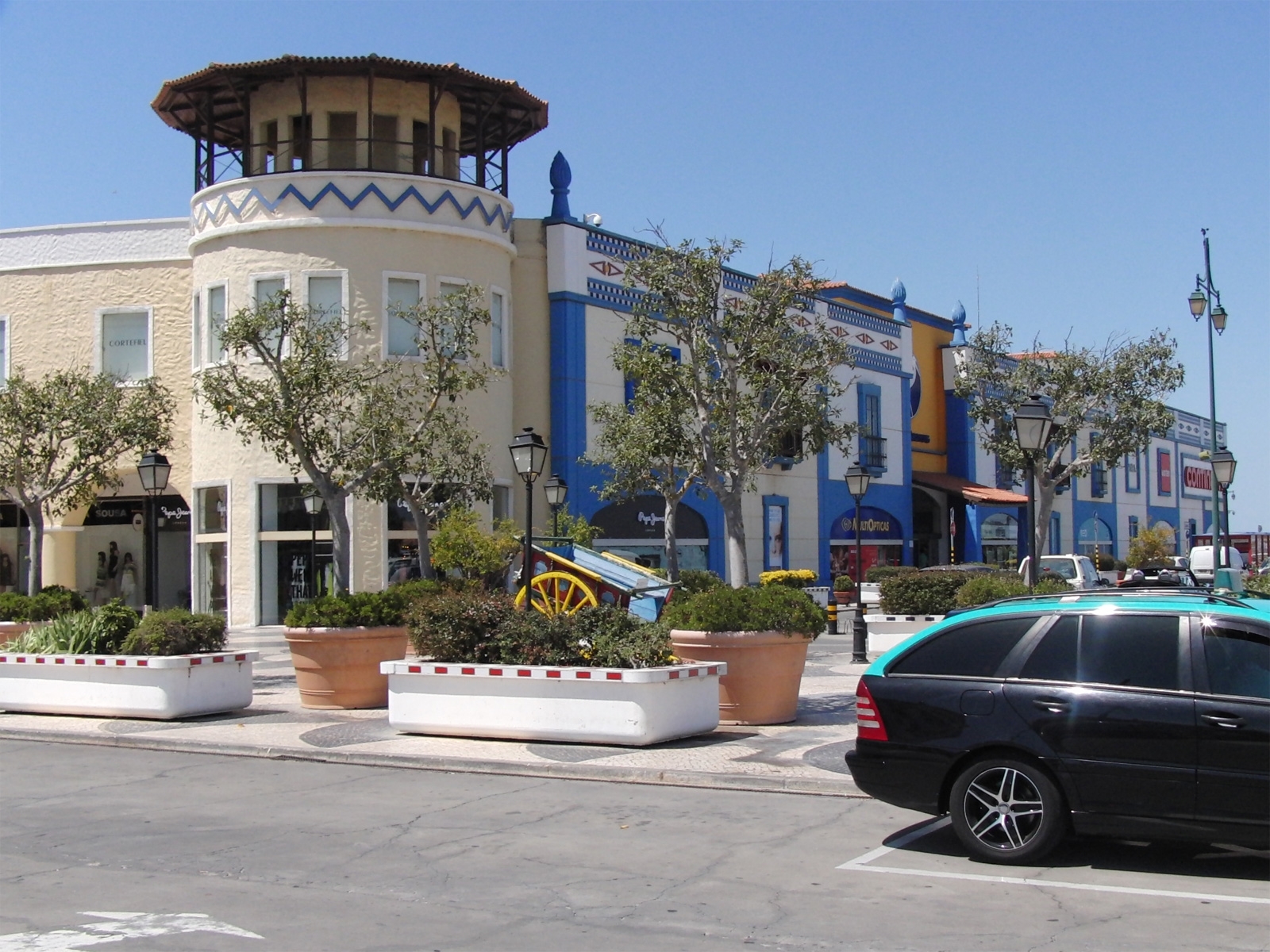 Algarve Shopping Images Algarve Portal